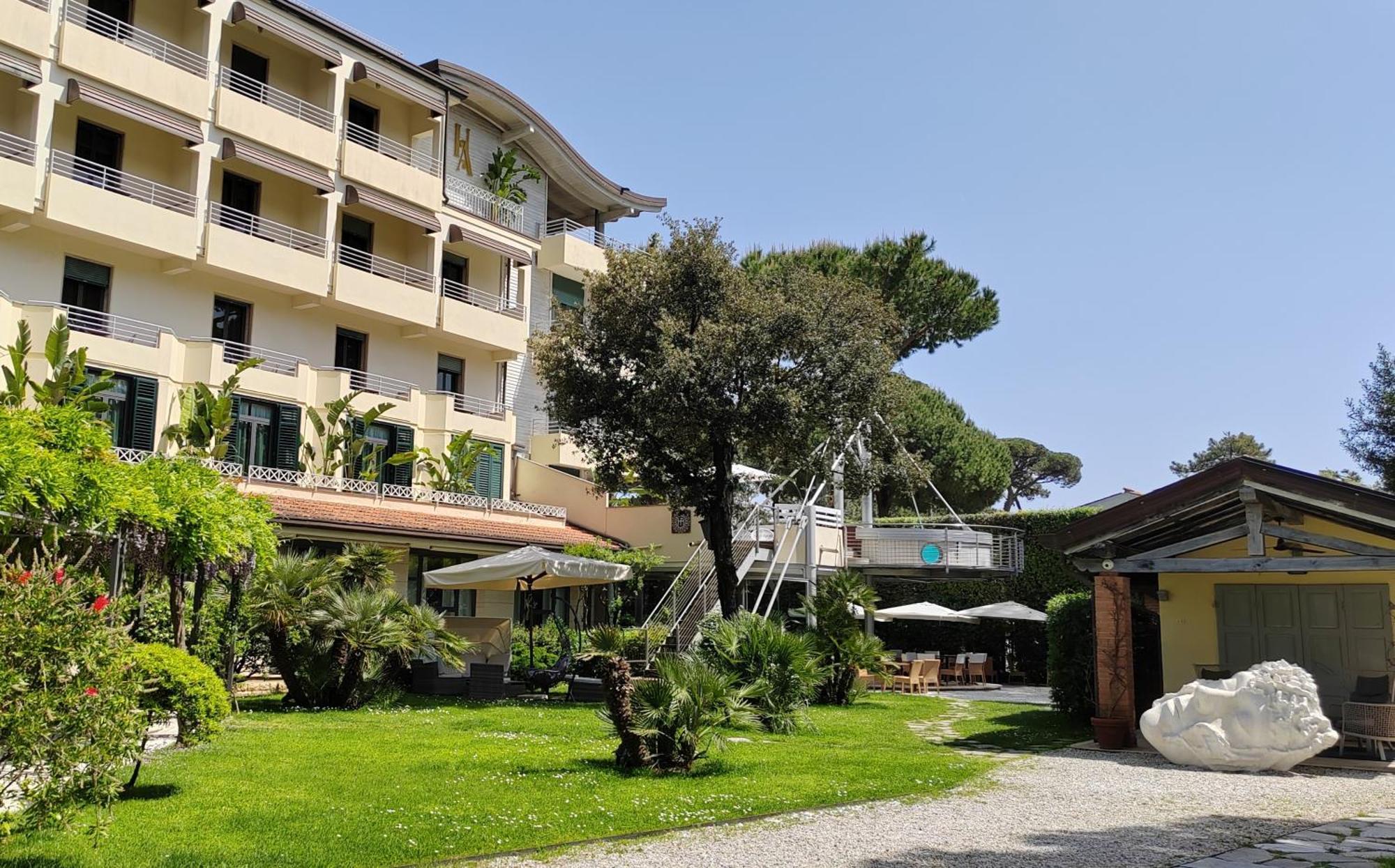 Hotel Acapulco Forte dei Marmi Buitenkant foto